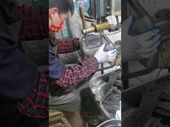 0.3-2.5 मिमी मोटाई के लिए 50-200ए इलेक्ट्रिकल स्पॉट वेल्डर मशीनें